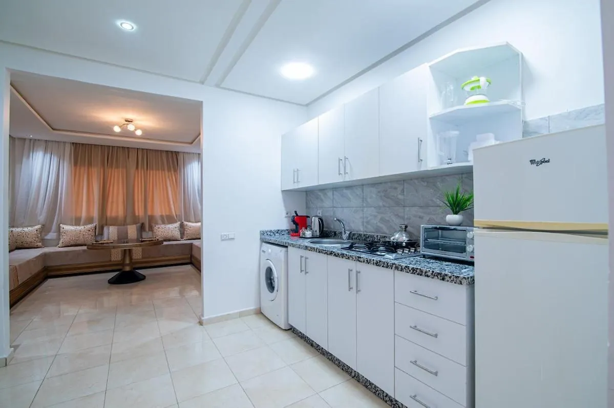 Steps From Top Attractions Apartement In Agadir Center