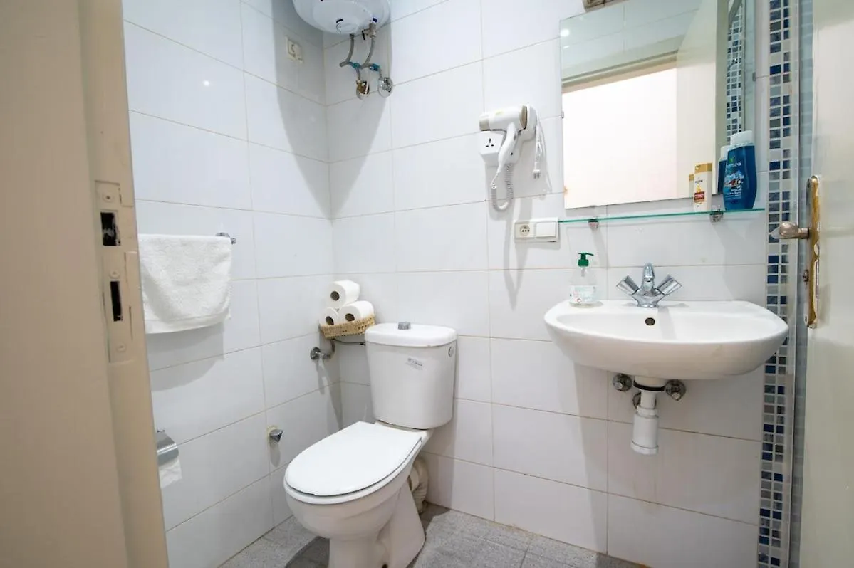 Steps From Top Attractions Apartement In Agadir Center Апартаменты
