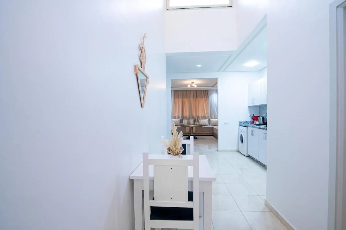 Steps From Top Attractions Apartement In Agadir Center